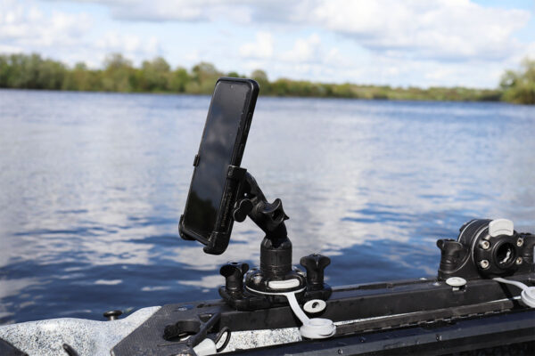 support téléphone 360° rotatif et inclinable pour les rails kayak